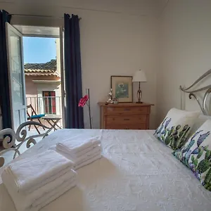 feelgood-siracusa-apartments-mare.sicilyhotelsitaly.net/